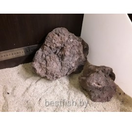 Лава вулканическая красная кусковая